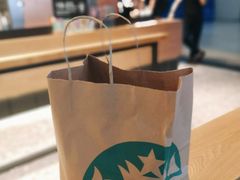 -星巴克(广州南站A18检票口楼上)