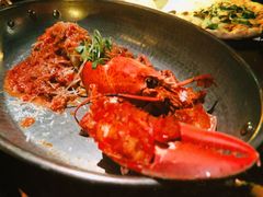 -The ROOF (通盈中心店)