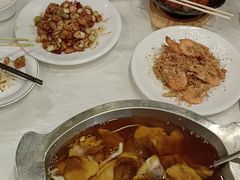 -鑫巴蜀小镇 · 水煮鱼专研店(玉桥店)