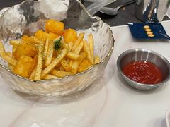-博姆炸鸡精品餐厅(常发广场店)