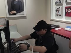 -方快PLUS照相馆(大上海时代广场店)