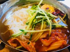 -金三顺韩式炭火烤肉店(中华路店)