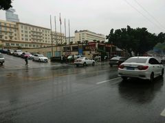 -麦当劳(东方时代广场分店)