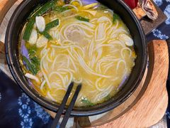 -桥香园过桥米线(国贸店)