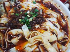 -雷祖芳老妈蹄花店