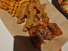 -必胜客(松雷店)