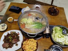 -苗家恒灵酸汤鱼-跳水牛肉连锁店(凯里总店)