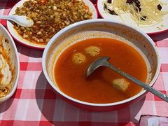 -洪霞餐馆·川菜·鲜货现炒(两江春城店)