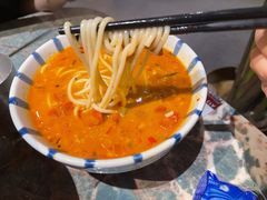 小锅米线-浩海火燒雲傣家菜(静安芮欧店)