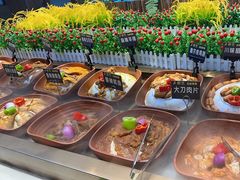 -新艺自助美食城(中山路店)