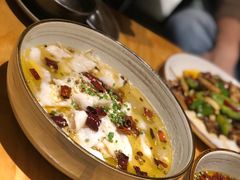-十三式重庆江湖菜(金茂览秀城店)