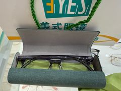 -美式眼镜·授权蔡司.依视路.尼康.豪雅.明月(南翔印象城店)