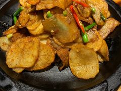 干锅土豆片-九锅一堂酸菜鱼(万达广场店)