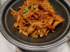 -荷塘秋月·本帮江浙菜(国权路店)