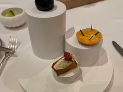 餐前开胃小吃-华尔道夫酒店·鸢尾宫1893(金鱼胡同店)
