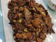 -六和聚传统烤鸭.天津菜(和平店)