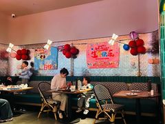 -芭莉与彩虹西餐厅(成都合生汇店)