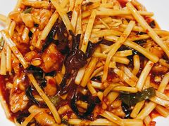鱼香肉丝-香融府·烤鸭·家常菜(花乡奥莱店)
