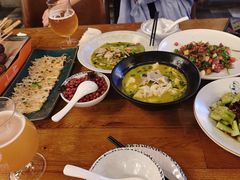 -爱啤精酿·民谣酒馆(滨江店)