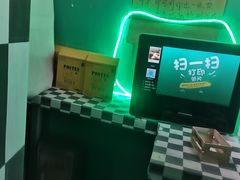 -不可思议减压馆·解压博物馆·摔碗发泄·团建定制