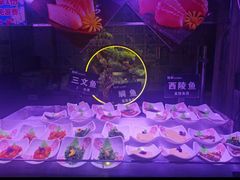 -领鲜活海鲜榴莲自助火锅(东门店)