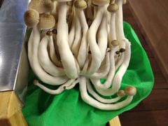 -三人行骨头王火锅(长寿店)