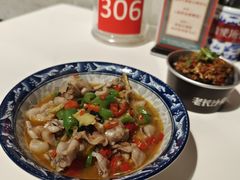 绝味牛蛙-文和友老长沙龙虾馆(化龙池店)