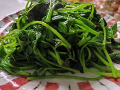 -天天向上素食餐厅(五台山店)