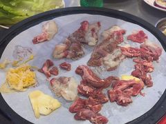 -哈哈碳都·牛肋条无限自助烤肉(宝龙店)