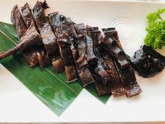 剁椒鱼头-云梦庭·剁椒鱼头(银泰中心in99店)