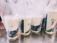 -德克士(虹桥火车站店)