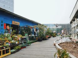 -梦田都市农场(银泰城店)