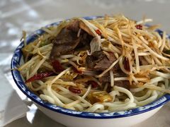 -陕西特色牛肉面