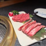 服务人员会为你提前准备好套餐的佐料，到了就吃