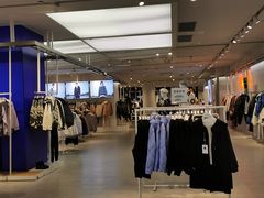 -美特斯邦威(新天地购物中心店)