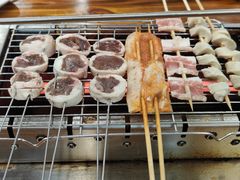 -哈尔滨小酒馆·鲜肉现穿自助烧烤(康新花园店)