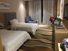 -兴芮温泉度假区