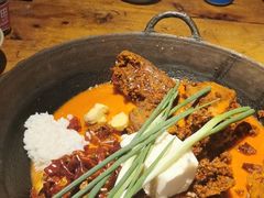 -四小区火锅·巷子里的重庆火锅(花照壁店)