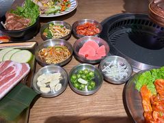 -香猪坊韩国烤肉专属门店(魏公村店)