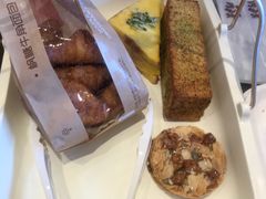 奶酪三角面包-味多美(江安路店)