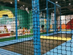 -袋鼠王蹦床公园(中信泰富万达广场嘉定新城店)