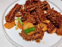 爆炒腰花-闫府私房菜·百年鲁菜(恒隆店)