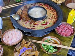 -黄潇洒老火锅(九眼桥宏济巷店)