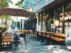 露天位-81BAKERY(大学路店)