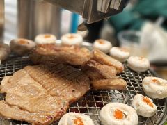 -草家酱蟹炭火烤肉店(珲春南路二店)