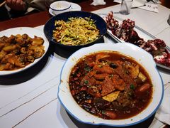 -经典老菜坊·开封灌汤包(火车站店)