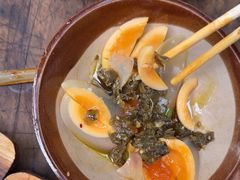 -有红鸡毛店·砂锅菜(抚琴夜市店)