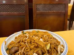 大排档炒牛河-粤·向群饭店(泮塘路店)