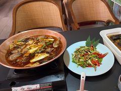 -桥边小楼·手工云南菜·古城观景小楼