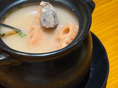 -莲餐厅·湖北菜·潜江小龙虾店(愚园路店)